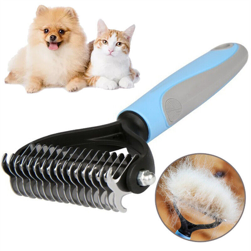 Easy To Use Lightweight Dog Grooming Brush